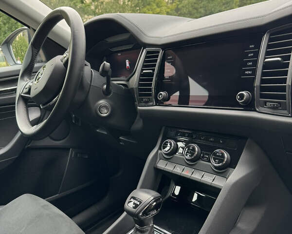 Серый Шкода Kodiaq, объемом двигателя 1.98 л и пробегом 57 тыс. км за 42000 $, фото 11 на Automoto.ua