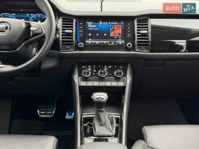 Сірий Шкода Kodiaq, об'ємом двигуна 1.98 л та пробігом 87 тис. км за 42000 $, фото 55 на Automoto.ua
