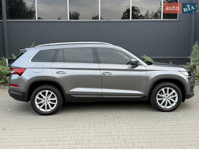 Серый Шкода Kodiaq, объемом двигателя 1.97 л и пробегом 43 тыс. км за 41500 $, фото 11 на Automoto.ua