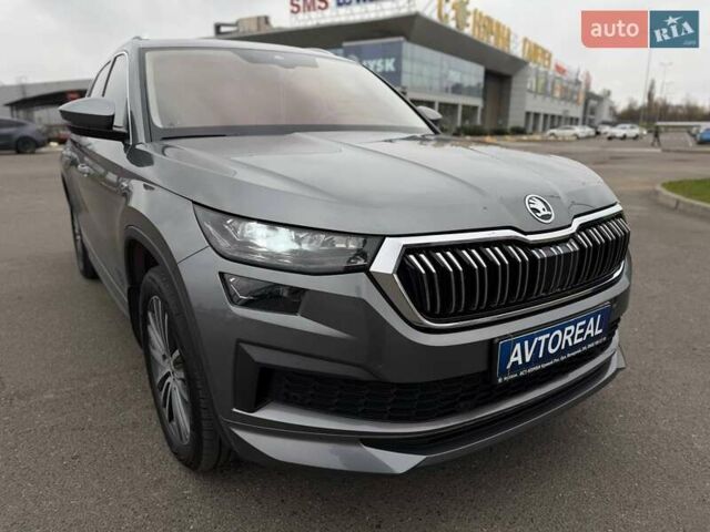 Сірий Шкода Kodiaq, об'ємом двигуна 1.98 л та пробігом 87 тис. км за 42000 $, фото 17 на Automoto.ua