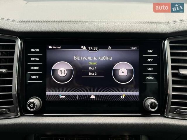 Серый Шкода Kodiaq, объемом двигателя 1.97 л и пробегом 43 тыс. км за 41500 $, фото 76 на Automoto.ua