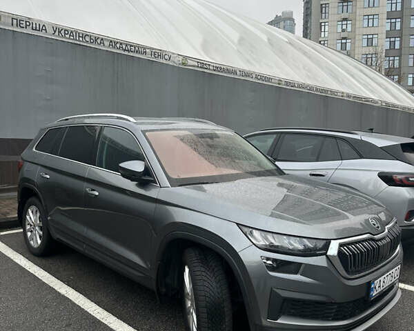 Серый Шкода Kodiaq, объемом двигателя 1.97 л и пробегом 43 тыс. км за 40000 $, фото 1 на Automoto.ua