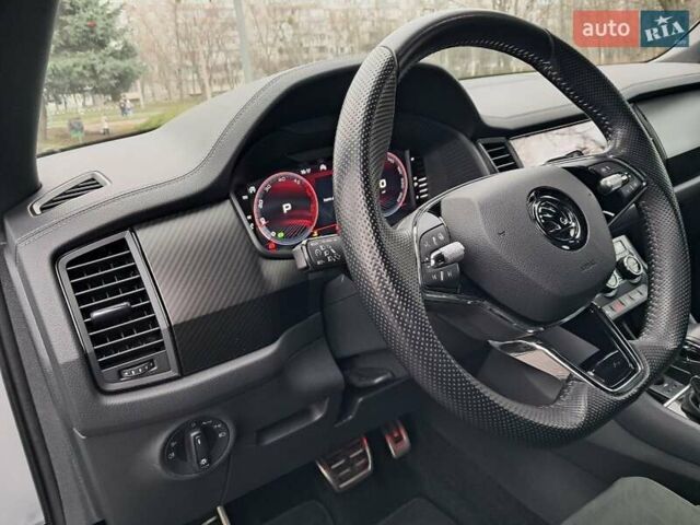 Серый Шкода Kodiaq, объемом двигателя 1.97 л и пробегом 21 тыс. км за 45400 $, фото 48 на Automoto.ua