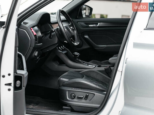 Сірий Шкода Kodiaq, об'ємом двигуна 1.98 л та пробігом 46 тис. км за 40500 $, фото 18 на Automoto.ua