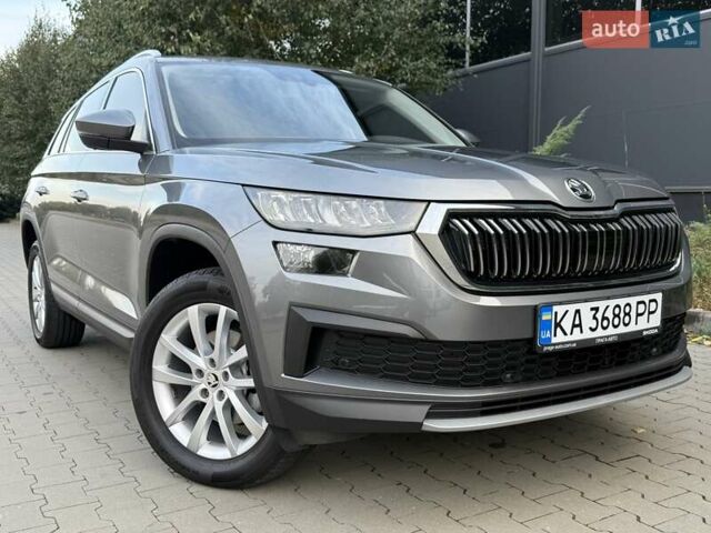 Серый Шкода Kodiaq, объемом двигателя 1.97 л и пробегом 43 тыс. км за 41500 $, фото 7 на Automoto.ua