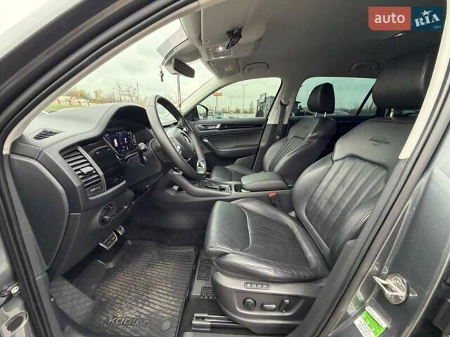 Сірий Шкода Kodiaq, об'ємом двигуна 1.98 л та пробігом 87 тис. км за 42000 $, фото 39 на Automoto.ua