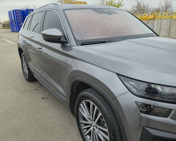Сірий Шкода Kodiaq, об'ємом двигуна 1.98 л та пробігом 88 тис. км за 41700 $, фото 1 на Automoto.ua