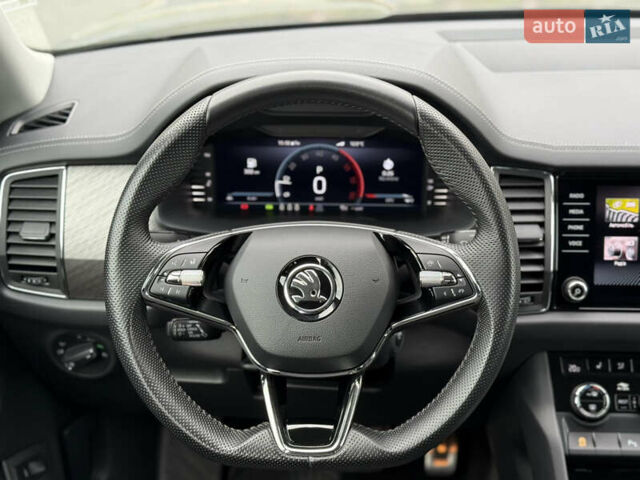 Серый Шкода Kodiaq, объемом двигателя 1.97 л и пробегом 169 тыс. км за 36499 $, фото 38 на Automoto.ua