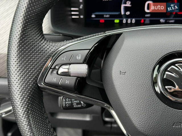 Серый Шкода Kodiaq, объемом двигателя 1.97 л и пробегом 169 тыс. км за 36499 $, фото 43 на Automoto.ua