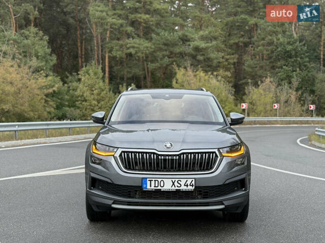 Серый Шкода Kodiaq, объемом двигателя 1.97 л и пробегом 169 тыс. км за 36499 $, фото 3 на Automoto.ua