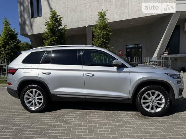 Сірий Шкода Kodiaq, об'ємом двигуна 1.97 л та пробігом 56 тис. км за 39933 $, фото 34 на Automoto.ua