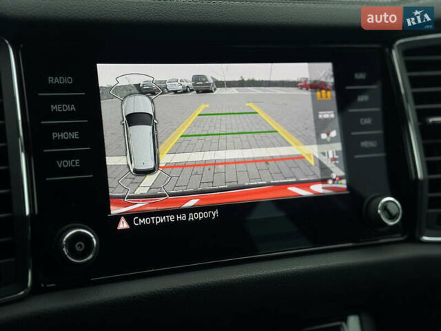 Серый Шкода Kodiaq, объемом двигателя 1.97 л и пробегом 184 тыс. км за 34999 $, фото 36 на Automoto.ua