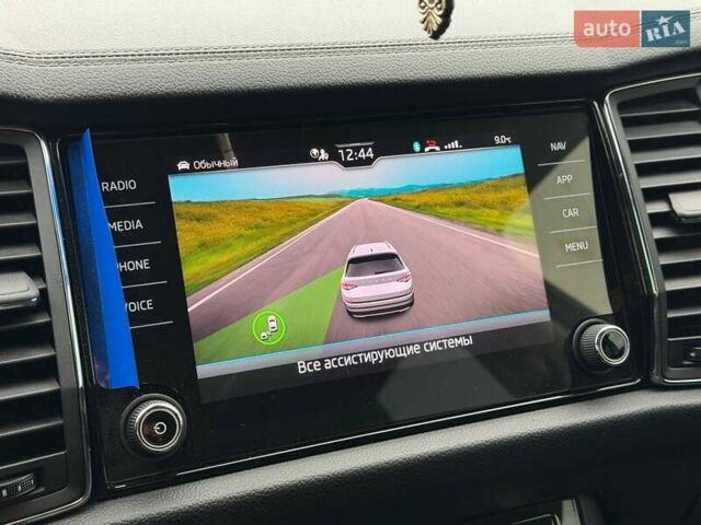 Сірий Шкода Kodiaq, об'ємом двигуна 1.98 л та пробігом 87 тис. км за 42000 $, фото 66 на Automoto.ua