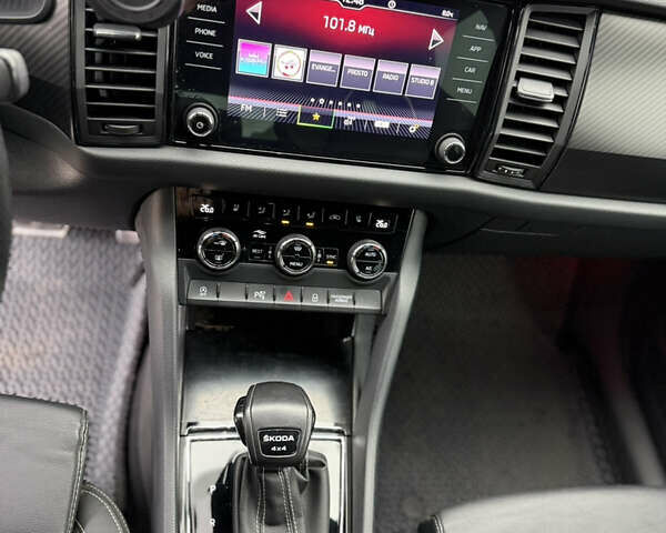 Серый Шкода Kodiaq, объемом двигателя 1.97 л и пробегом 46 тыс. км за 45000 $, фото 15 на Automoto.ua