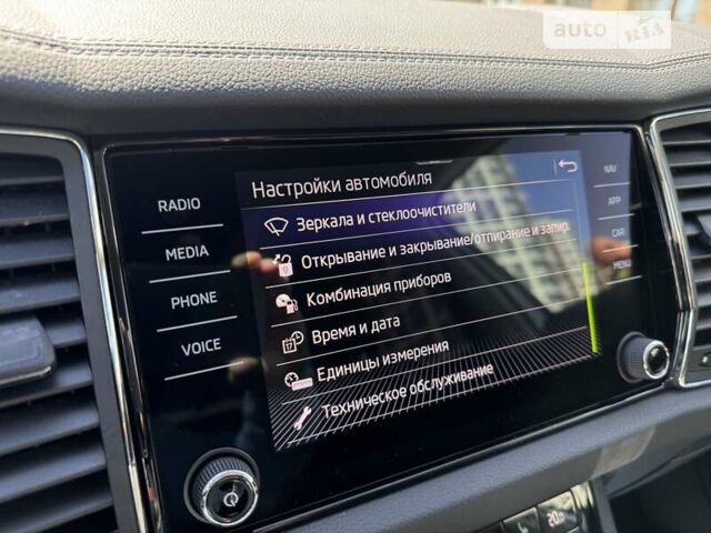 Сірий Шкода Kodiaq, об'ємом двигуна 1.97 л та пробігом 56 тис. км за 39933 $, фото 75 на Automoto.ua