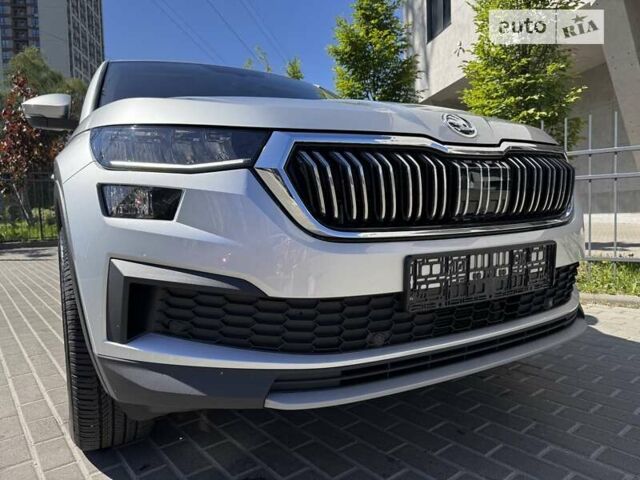 Серый Шкода Kodiaq, объемом двигателя 2 л и пробегом 55 тыс. км за 39933 $, фото 28 на Automoto.ua