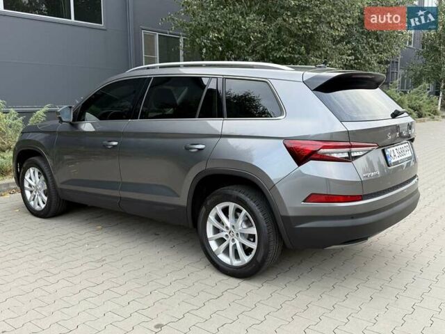 Серый Шкода Kodiaq, объемом двигателя 1.97 л и пробегом 43 тыс. км за 41500 $, фото 44 на Automoto.ua