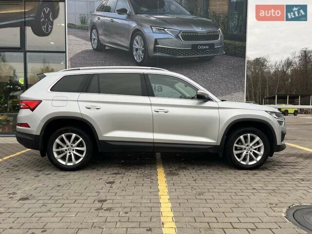 Серый Шкода Kodiaq, объемом двигателя 1.97 л и пробегом 49 тыс. км за 37800 $, фото 16 на Automoto.ua