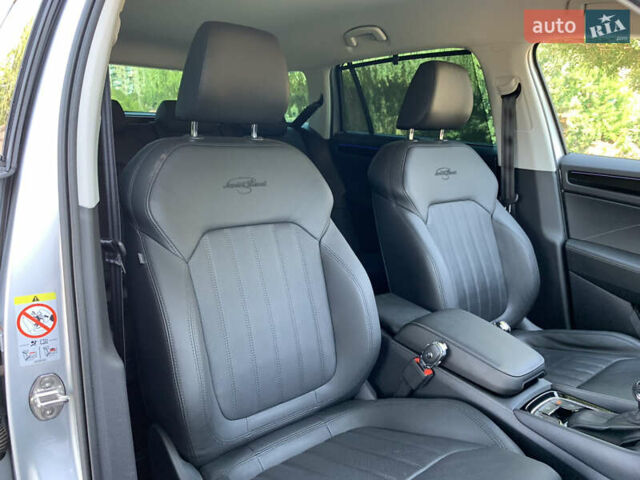 Сірий Шкода Kodiaq, об'ємом двигуна 2 л та пробігом 19 тис. км за 46500 $, фото 51 на Automoto.ua