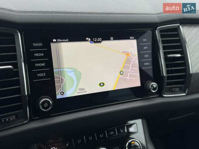 Серый Шкода Kodiaq, объемом двигателя 1.97 л и пробегом 184 тыс. км за 34999 $, фото 46 на Automoto.ua