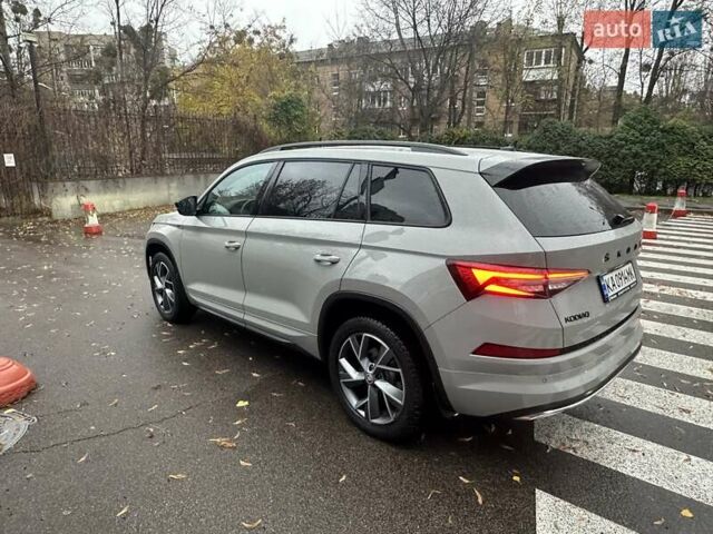 Серый Шкода Kodiaq, объемом двигателя 1.98 л и пробегом 159 тыс. км за 34300 $, фото 5 на Automoto.ua
