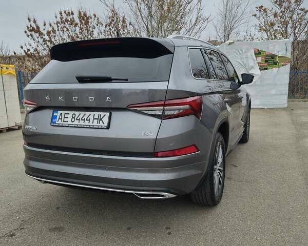 Сірий Шкода Kodiaq, об'ємом двигуна 1.98 л та пробігом 88 тис. км за 41700 $, фото 5 на Automoto.ua