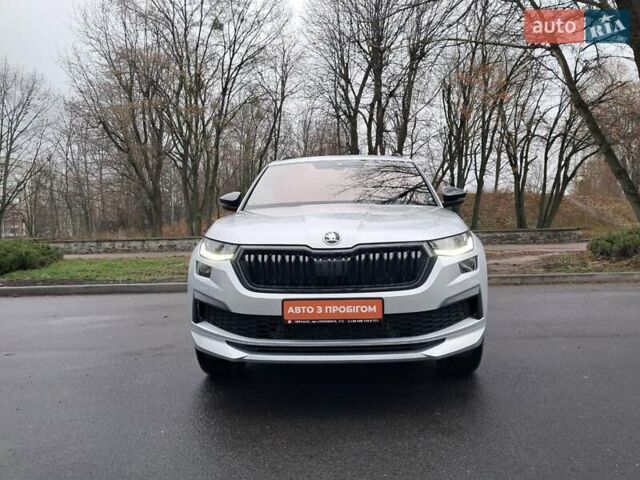 Серый Шкода Kodiaq, объемом двигателя 1.97 л и пробегом 21 тыс. км за 45400 $, фото 2 на Automoto.ua