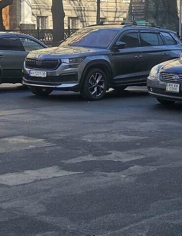 Серый Шкода Kodiaq, объемом двигателя 1.98 л и пробегом 17 тыс. км за 45000 $, фото 9 на Automoto.ua