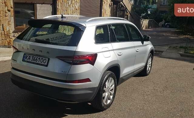 Серый Шкода Kodiaq, объемом двигателя 1.97 л и пробегом 14 тыс. км за 46200 $, фото 11 на Automoto.ua