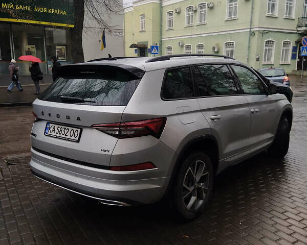 Серый Шкода Kodiaq, объемом двигателя 1.97 л и пробегом 10 тыс. км за 45500 $, фото 11 на Automoto.ua