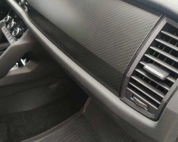 Серый Шкода Kodiaq, объемом двигателя 1.97 л и пробегом 10 тыс. км за 45500 $, фото 15 на Automoto.ua