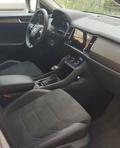 Серый Шкода Kodiaq, объемом двигателя 1.97 л и пробегом 14 тыс. км за 46200 $, фото 3 на Automoto.ua