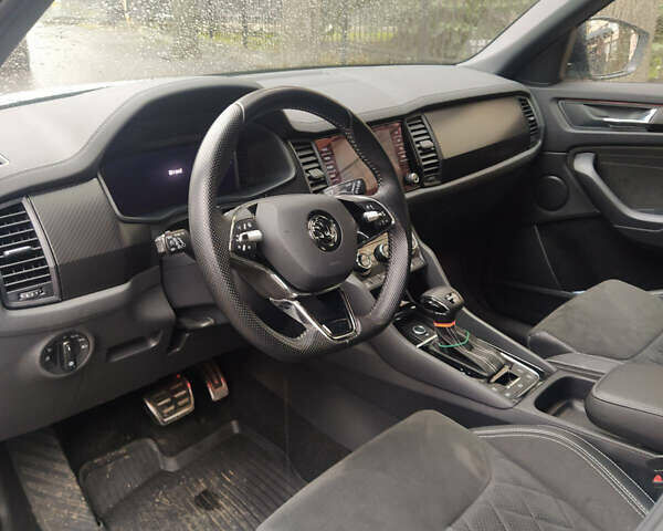 Серый Шкода Kodiaq, объемом двигателя 1.97 л и пробегом 10 тыс. км за 45500 $, фото 14 на Automoto.ua