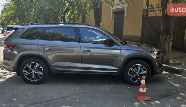 Серый Шкода Kodiaq, объемом двигателя 1.98 л и пробегом 17 тыс. км за 45000 $, фото 5 на Automoto.ua