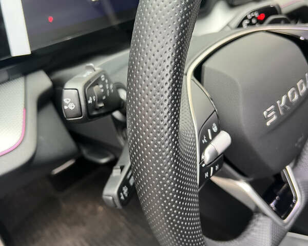 Сірий Шкода Kodiaq, об'ємом двигуна 1.98 л та пробігом 13 тис. км за 47500 $, фото 10 на Automoto.ua