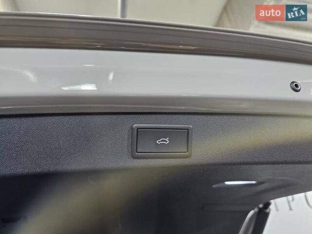 Шкода Kodiaq 2025 в Киеве на Automoto.ua Серый Шкода Kodiaq, объемом двигателя 2 л и пробегом 7 тыс. км за 51500 $, фото 14 на Automoto.ua