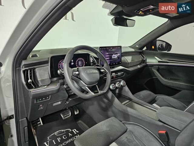 Шкода Kodiaq 2025 в Киеве на Automoto.ua Серый Шкода Kodiaq, объемом двигателя 2 л и пробегом 7 тыс. км за 51500 $, фото 23 на Automoto.ua