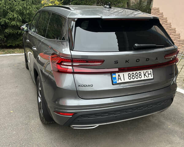 Сірий Шкода Kodiaq, об'ємом двигуна 1.98 л та пробігом 13 тис. км за 47500 $, фото 3 на Automoto.ua