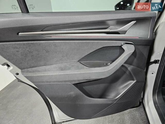 Шкода Kodiaq 2025 в Киеве на Automoto.ua Серый Шкода Kodiaq, объемом двигателя 2 л и пробегом 7 тыс. км за 51500 $, фото 15 на Automoto.ua