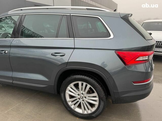 Синий Шкода Kodiaq, объемом двигателя 2 л и пробегом 335 тыс. км за 24990 $, фото 8 на Automoto.ua
