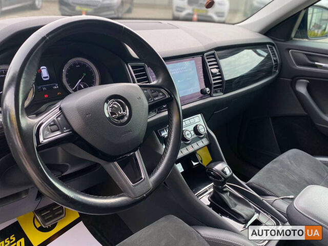 Синий Шкода Kodiaq, объемом двигателя 2 л и пробегом 132 тыс. км за 27900 $, фото 10 на Automoto.ua