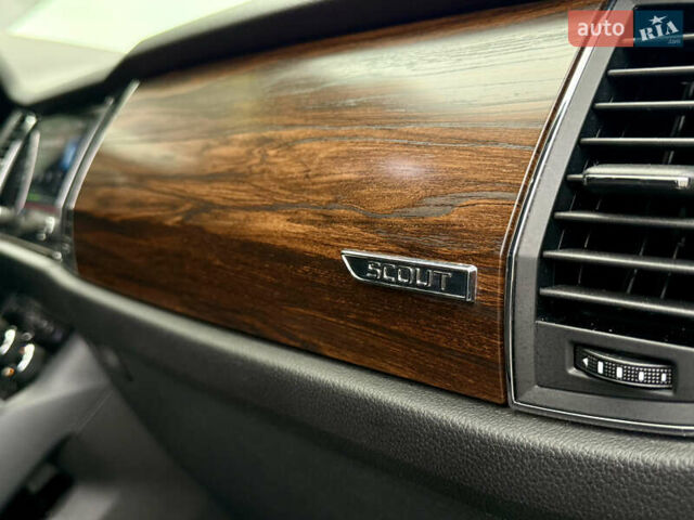 Синий Шкода Kodiaq, объемом двигателя 1.97 л и пробегом 105 тыс. км за 33999 $, фото 13 на Automoto.ua