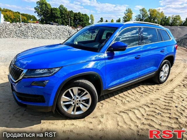 Синий Шкода Kodiaq, объемом двигателя 2 л и пробегом 277 тыс. км за 23000 $, фото 1 на Automoto.ua