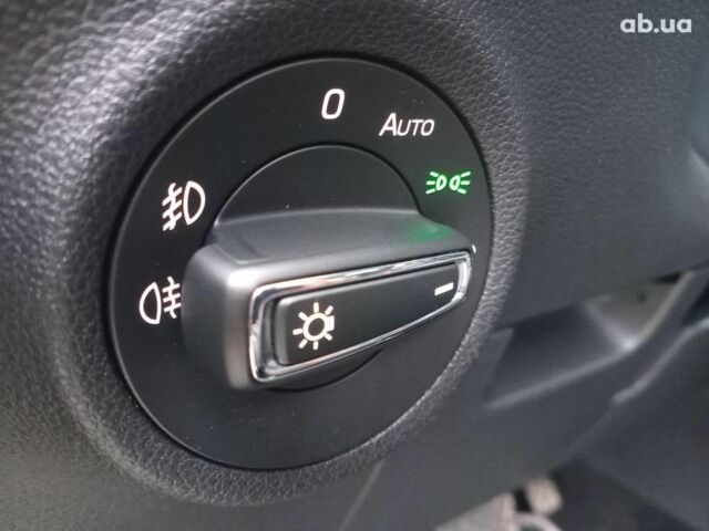 Синій Шкода Kodiaq, об'ємом двигуна 2 л та пробігом 207 тис. км за 28690 $, фото 12 на Automoto.ua