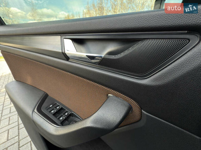 Синий Шкода Kodiaq, объемом двигателя 1.97 л и пробегом 236 тыс. км за 23950 $, фото 52 на Automoto.ua