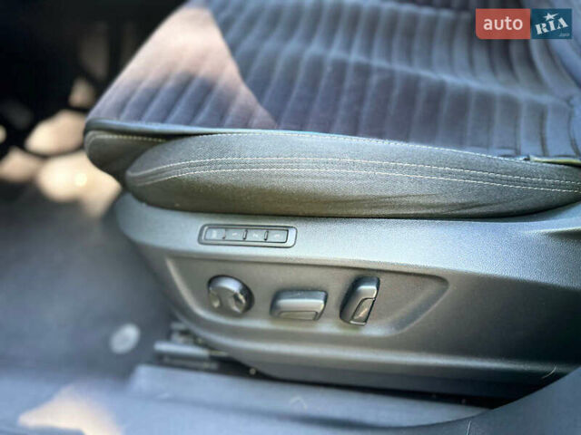 Синий Шкода Kodiaq, объемом двигателя 1.97 л и пробегом 290 тыс. км за 25000 $, фото 4 на Automoto.ua