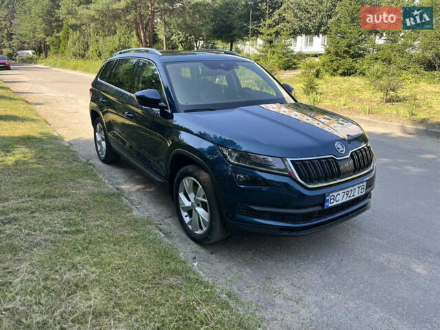 Синий Шкода Kodiaq, объемом двигателя 1.97 л и пробегом 159 тыс. км за 30500 $, фото 4 на Automoto.ua