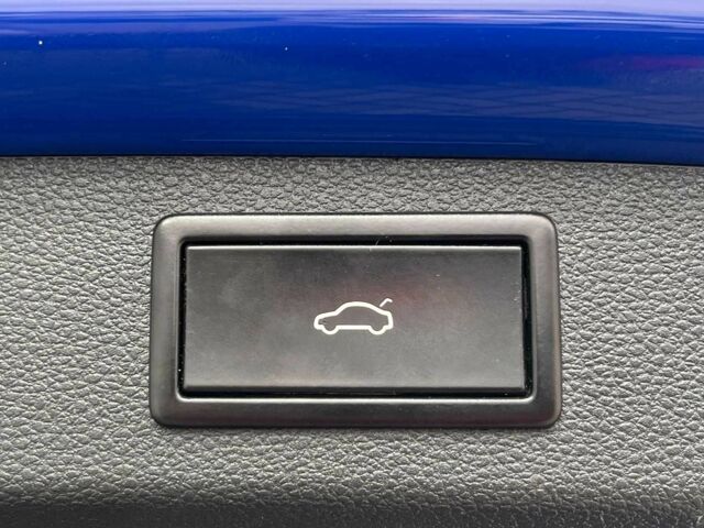 Синий Шкода Kodiaq, объемом двигателя 2 л и пробегом 173 тыс. км за 29950 $, фото 5 на Automoto.ua