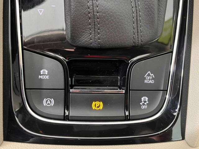 Синий Шкода Kodiaq, объемом двигателя 2 л и пробегом 173 тыс. км за 29950 $, фото 16 на Automoto.ua