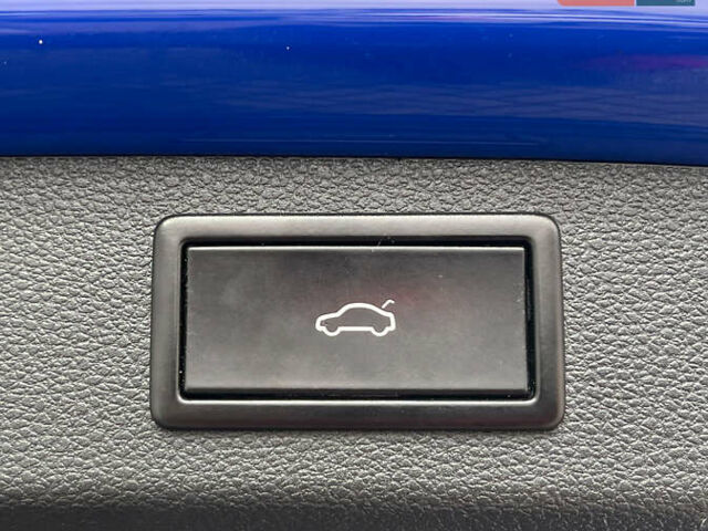 Синій Шкода Kodiaq, об'ємом двигуна 1.97 л та пробігом 173 тис. км за 29950 $, фото 6 на Automoto.ua